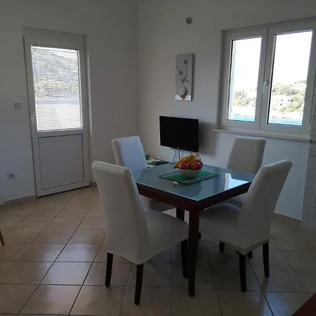 Razanj 2970c Apartmán *